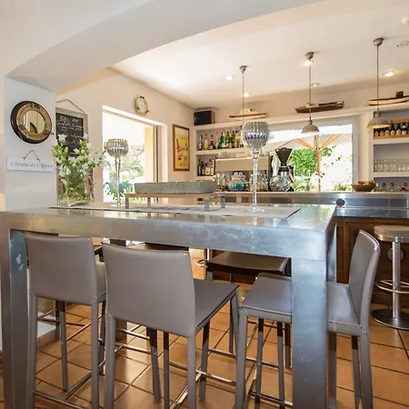 Hotell La Garbine 4*