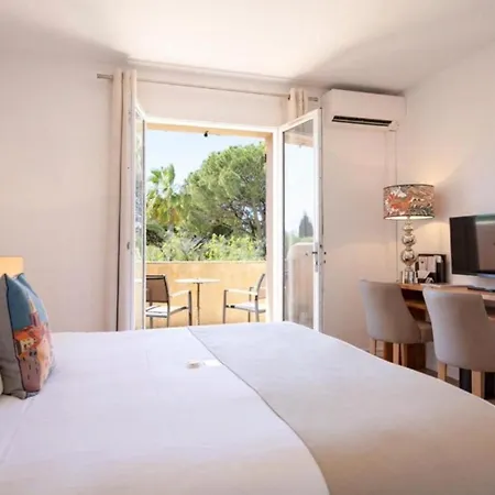 La Garbine Hotel 4*