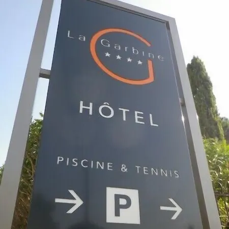 Hotel La Garbine 4*