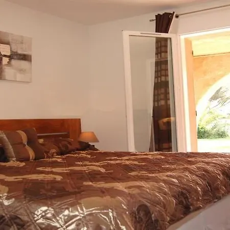 Hotel La Garbine 4*