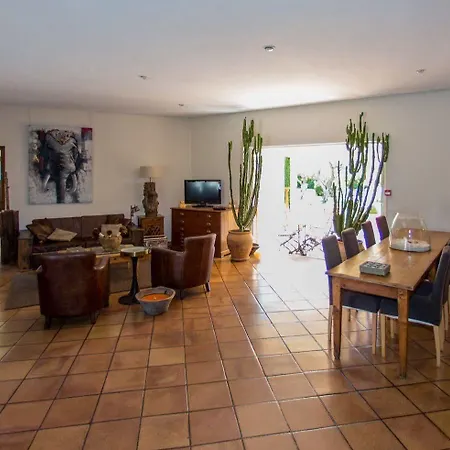 Hotel La Garbine 4*